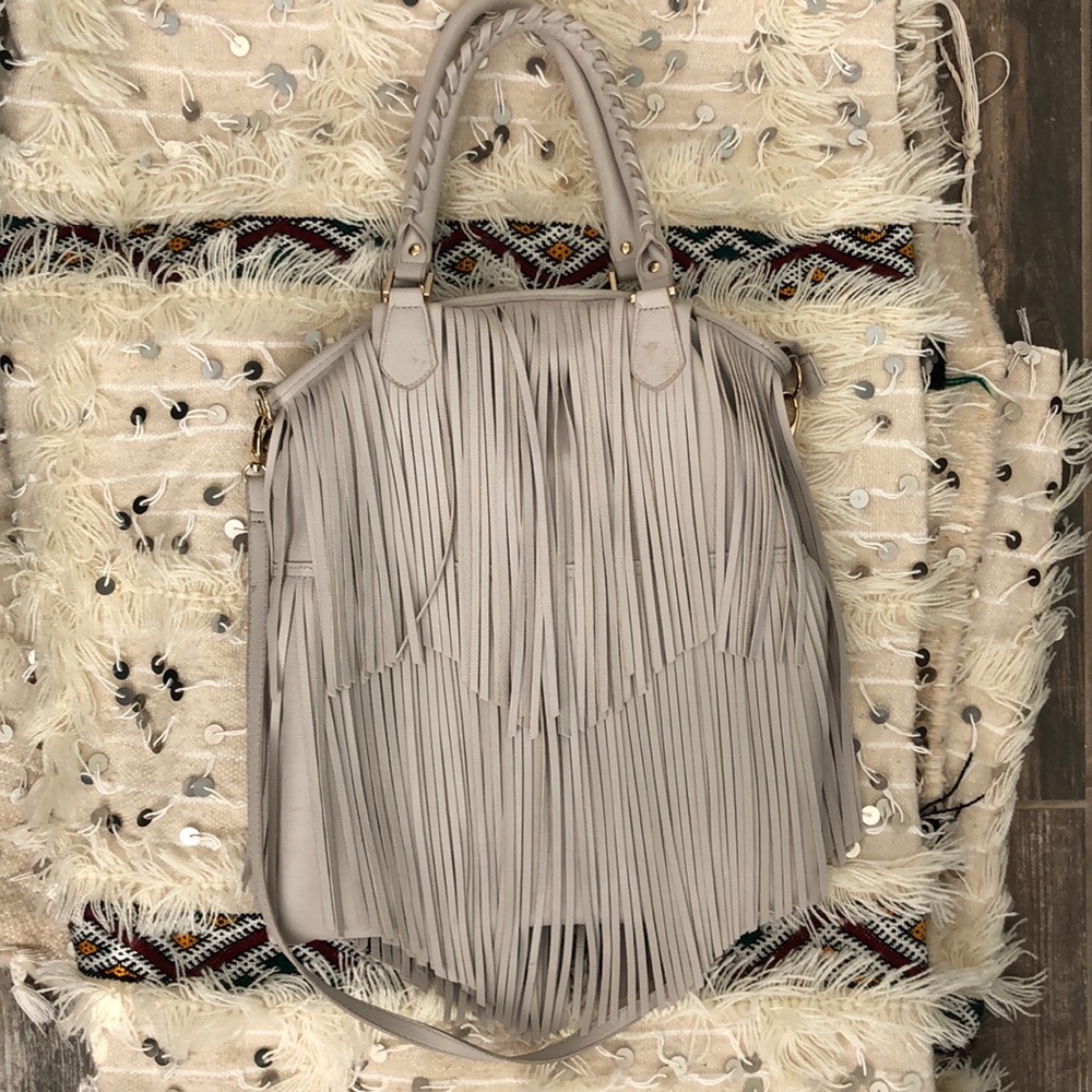 HM fringe bag
